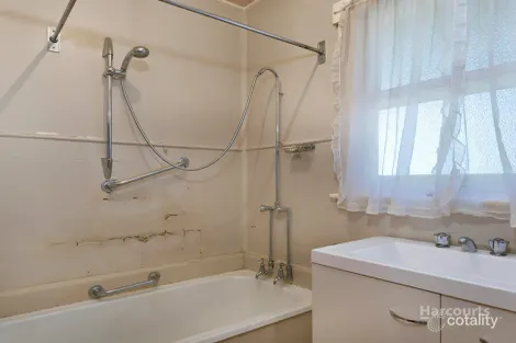 Property photo of 279 Hanslows Road Cambridge TAS 7170