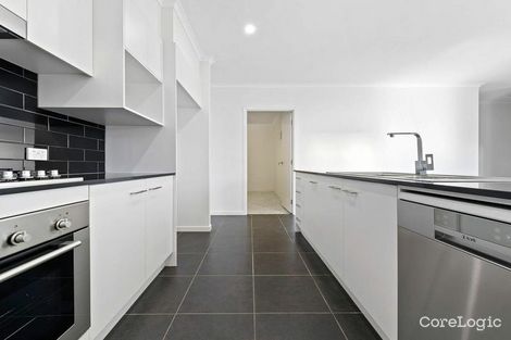 Property photo of 20 Chestnut Crescent Caloundra West QLD 4551