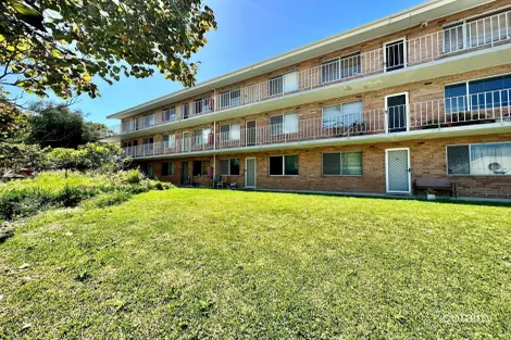 16/176 Elliott Rd, Scarborough, WA 6019