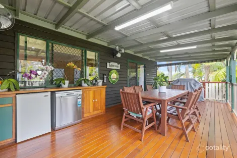 Property photo of 39 Discovery Drive Cooloola Cove QLD 4580