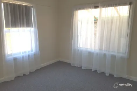 Property photo of 21 Loddon Avenue Red Cliffs VIC 3496