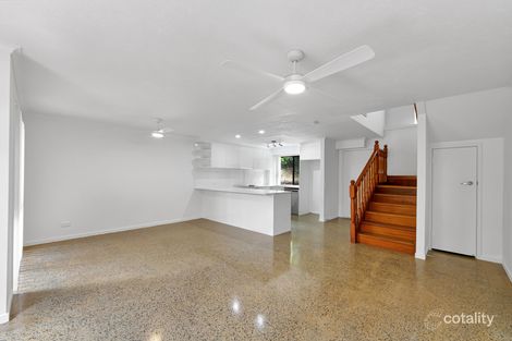 Property photo of 1/7-13 Parkridge Drive Molendinar QLD 4214