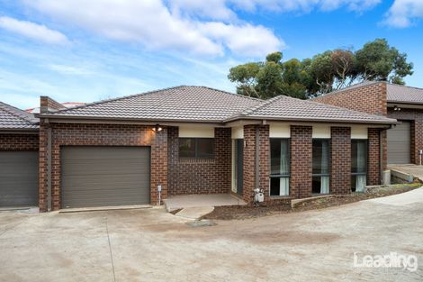 2/9-17 Wallaby Walk, Sunbury, VIC 3429
