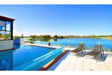 Property photo of 76 Honeyeater Drive Burleigh Waters QLD 4220