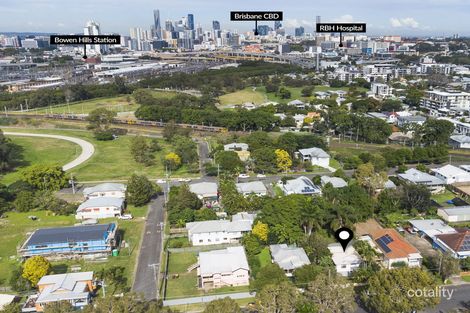 77 Somerset St, Windsor, QLD 4030