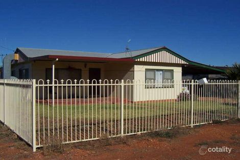 36 Green St, Cobar, NSW 2835