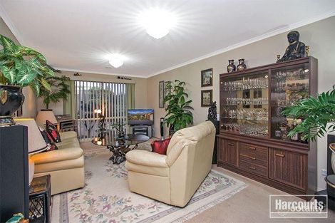 Property photo of 2/37 Eagle Drive Pakenham VIC 3810