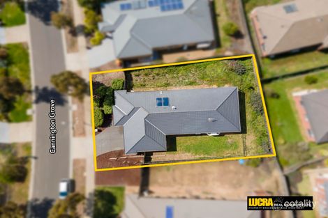 Property photo of 11 Cannington Grove Sunbury VIC 3429