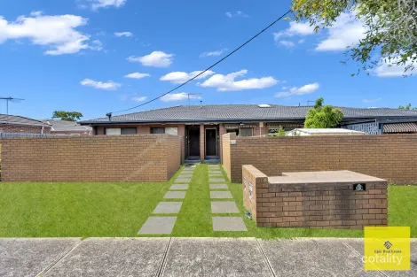 2/18 Acacia St, Glenroy, VIC 3046