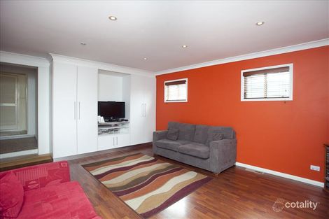 Property photo of 6 Hillbar Rise Karabar NSW 2620