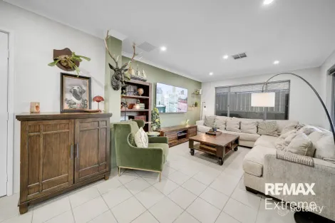 Property photo of 9 Jedburgh Loop Sinagra WA 6065
