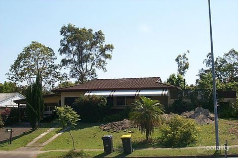 15 Dandenong Rd, Jamboree Heights, QLD 4074