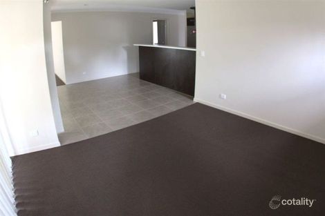 Property photo of 6 Streeton Place Maudsland QLD 4210