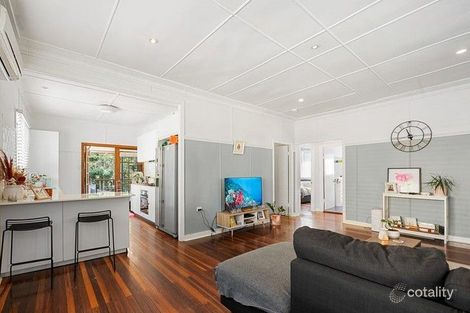 Property photo of 21 Seabreeze Road Manly West QLD 4179