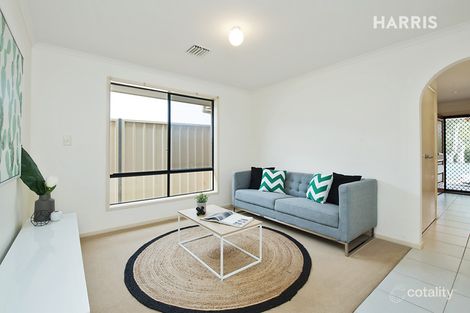 Property photo of 24 New York Road Aberfoyle Park SA 5159
