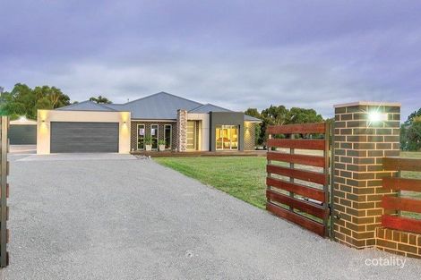 6 Olivemay Ct, Bonshaw, VIC 3352