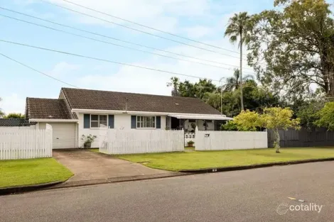 8 Gordon St, Brighton, QLD 4017