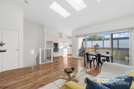 Property photo of 9/9 Stamford Crescent Rowville VIC 3178
