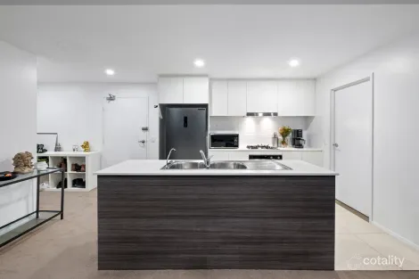 Property photo of 33/2-10 Tyler Street Campbelltown NSW 2560