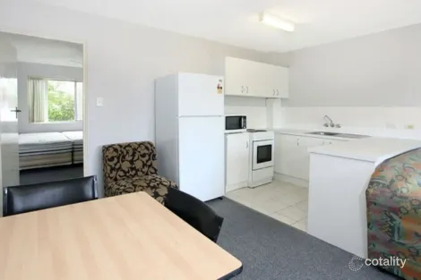 Property photo of 4/22 Leonard Avenue Surfers Paradise QLD 4217