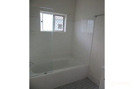 Property photo of 1 Bathurst Drive Bentley Park QLD 4869