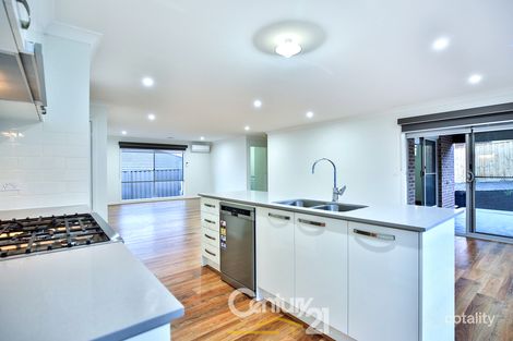 Property photo of 21 Davidson Street Pakenham VIC 3810