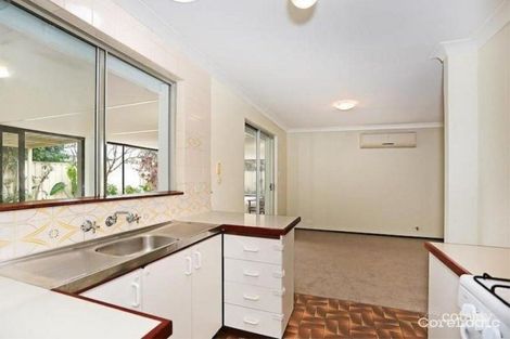 Property photo of 3 Sandalwood Parade Halls Head WA 6210
