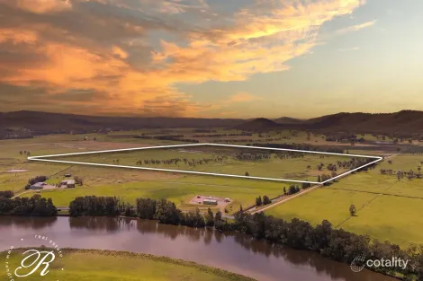 4 Killaloe Lane, East Seaham, NSW 2324