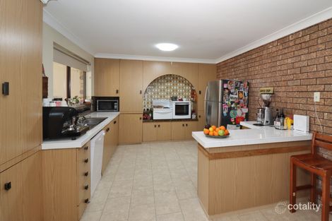 Property photo of 16 Elizabeth Avenue Cowra NSW 2794