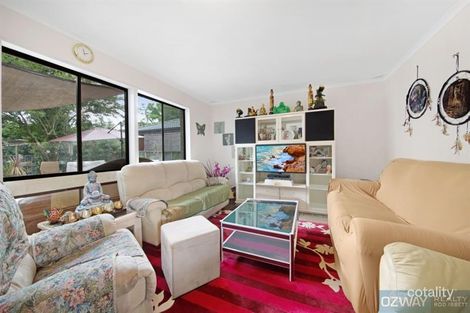 Property photo of 78 Orange Parade Wyoming NSW 2250