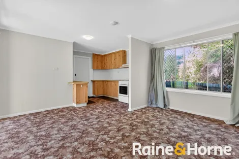 Property photo of 37 Alder Place Dubbo NSW 2830