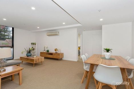 Property photo of 32/1 Asling Street Brighton VIC 3186