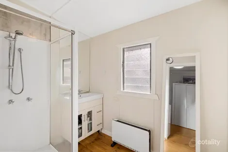 Property photo of 175 Stratton Terrace Manly QLD 4179