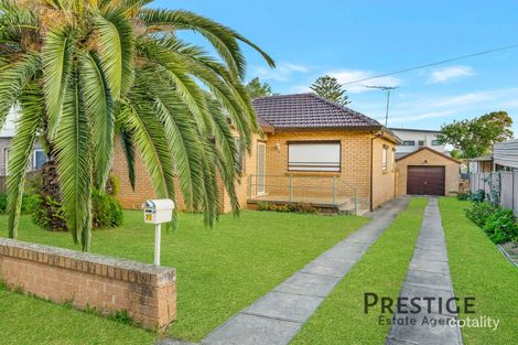 71 Rosina St, Fairfield West, NSW 2165