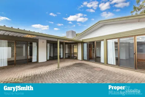 14 Links Rd, Novar Gardens, SA 5040