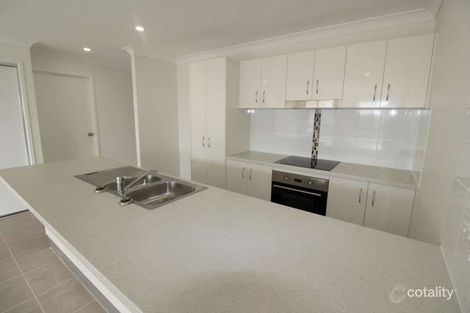 Property photo of 15 Speargrass Parade Mount Low QLD 4818