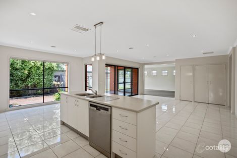 Property photo of 23 Ambrosia Rise Epsom VIC 3551