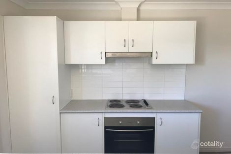 Property photo of 2/16 Herbert Street Scarborough QLD 4020