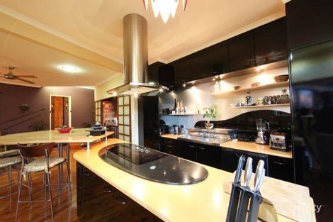 Property photo of 553 Whinray Crescent East Albury NSW 2640
