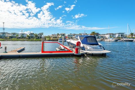 Property photo of 26 North View Street Hope Island QLD 4212