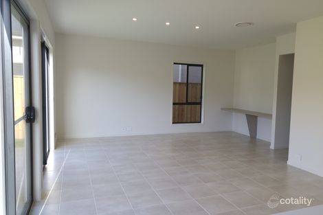 Property photo of 4 Gledswood Hills Drive Gledswood Hills NSW 2557