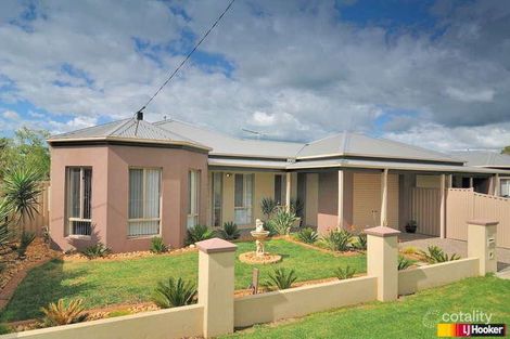 1/23 King St, Pakenham, VIC 3810