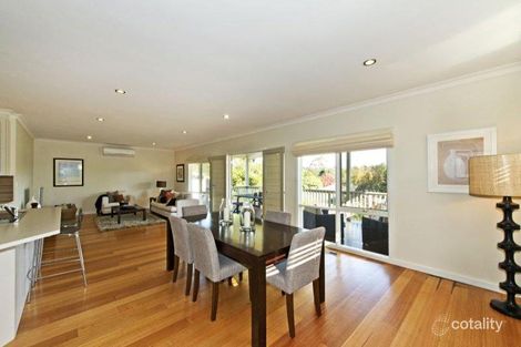 Property photo of 27 Vannam Drive Ashwood VIC 3147