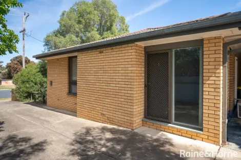 1/1 Nordlingen Dr, Tolland, NSW 2650