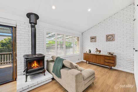 Property photo of 18 Peita Crescent Mona Vale NSW 2103