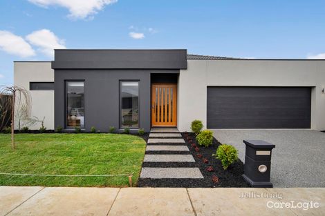 27 Paterson St, Lucas, VIC 3350
