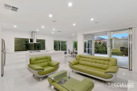 Property photo of 10 Best Street Cranbourne West VIC 3977