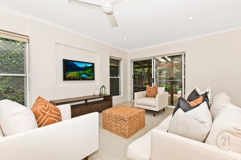 Property photo of 9 Flagstaff Place Upper Kedron QLD 4055