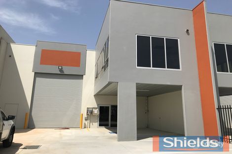 2/30 Ravenhall Way, Ravenhall, VIC 3023