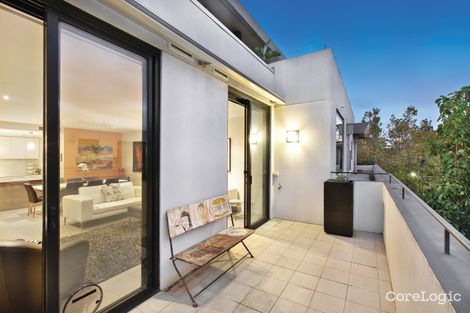 Property photo of 202/4 Cromwell Road South Yarra VIC 3141